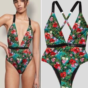 Victoria’s Secret Swimsuit Shine Strap Plunge One-piece Tropical Floral Small
